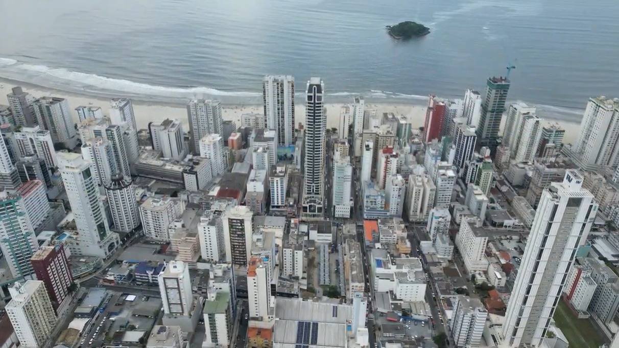 Ex-agência do Bradesco dará lugar a torre de 100 andares que vai 'desafiar o vento'
