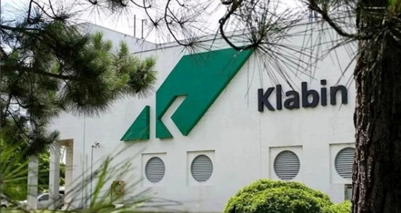 Lucro da Klabin (KLBN11) encolhe 34% no 2T26, a R$ 387 milhões ; veja os números