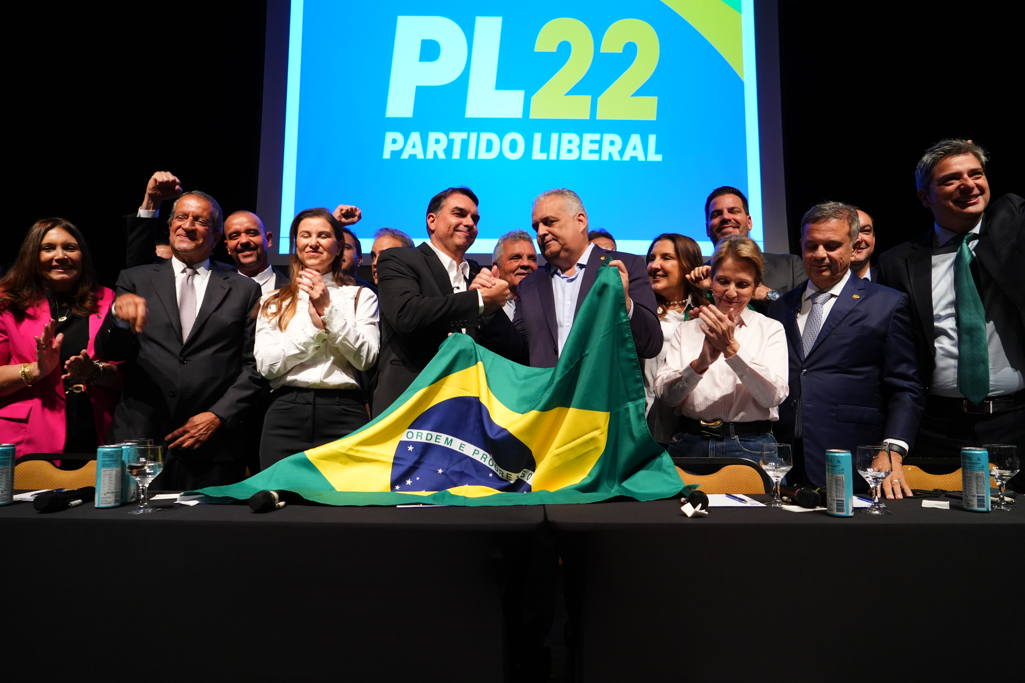 Campanha do PL age para debelar acusação de estupro, e Gaspar descarta acordo com Lindbergh