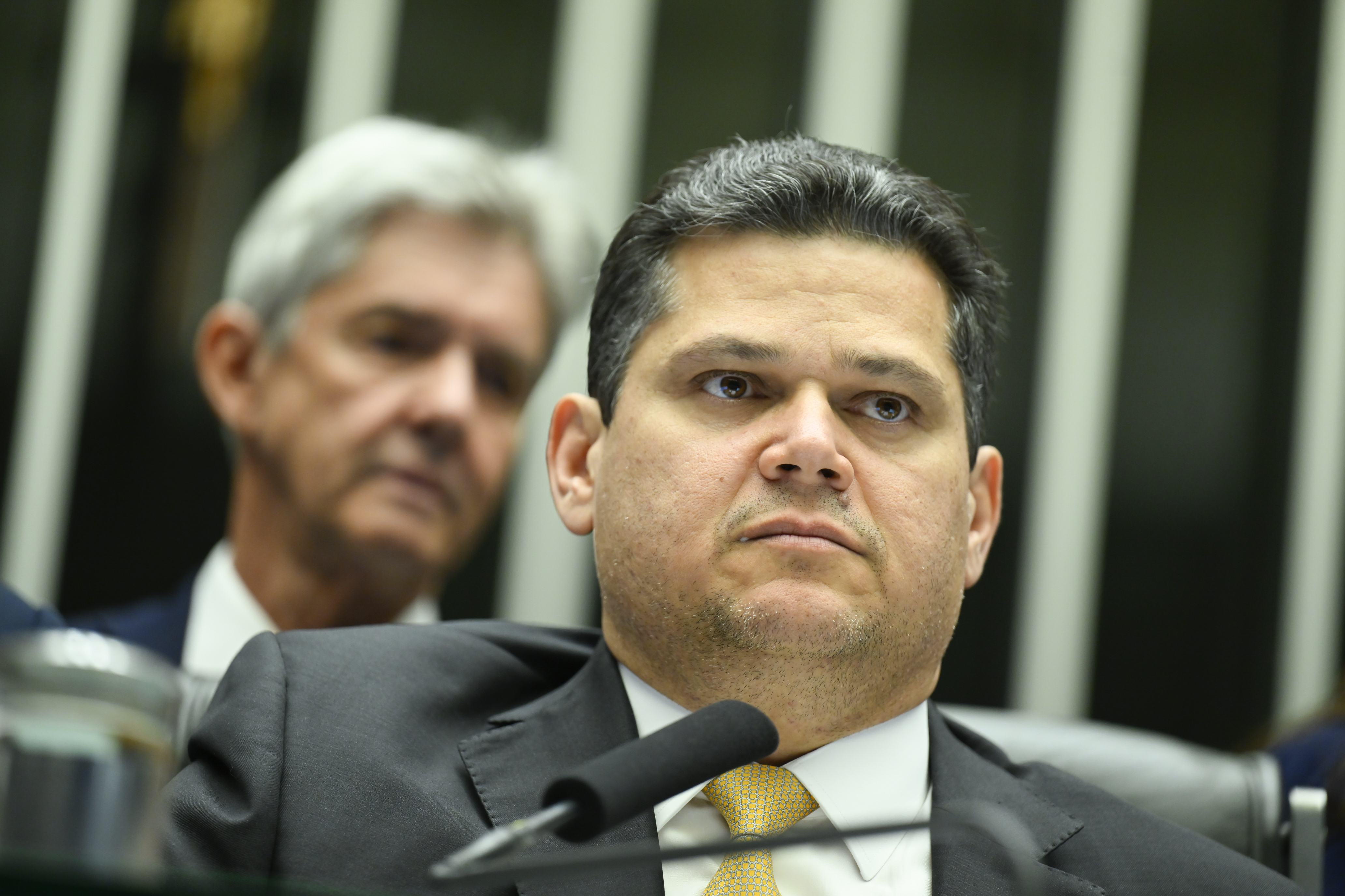 Alcolumbre manda avançar fim da 6×1, PEC da segurança e minerais críticos após encontrar Lula
