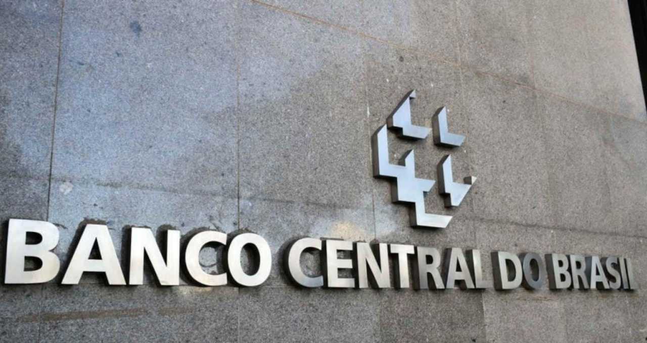 Após seis altas consecutivas, inflação para 2026 fica estável; confira o Focus desta segunda-feira (17)