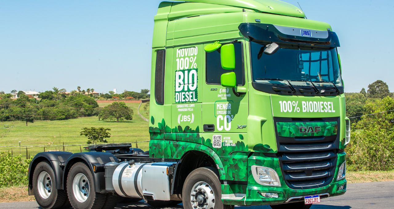 Caminhão da JBS (JBSS32) roda 500 mil km só com biodiesel e coloca resistência ao B100 à prova