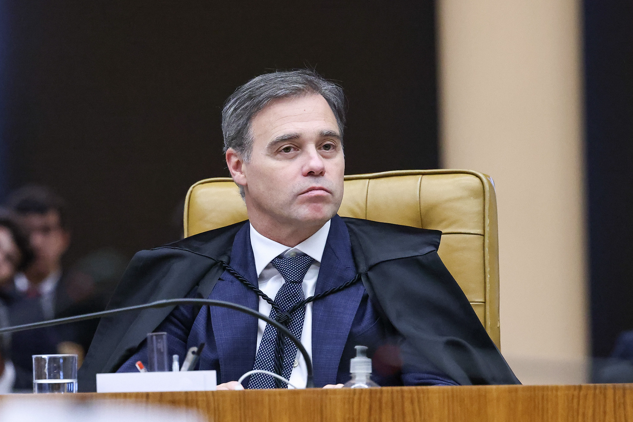 André Mendonça deve rejeitar pedido da PGR e manter investigações sobre Lulinha no STF