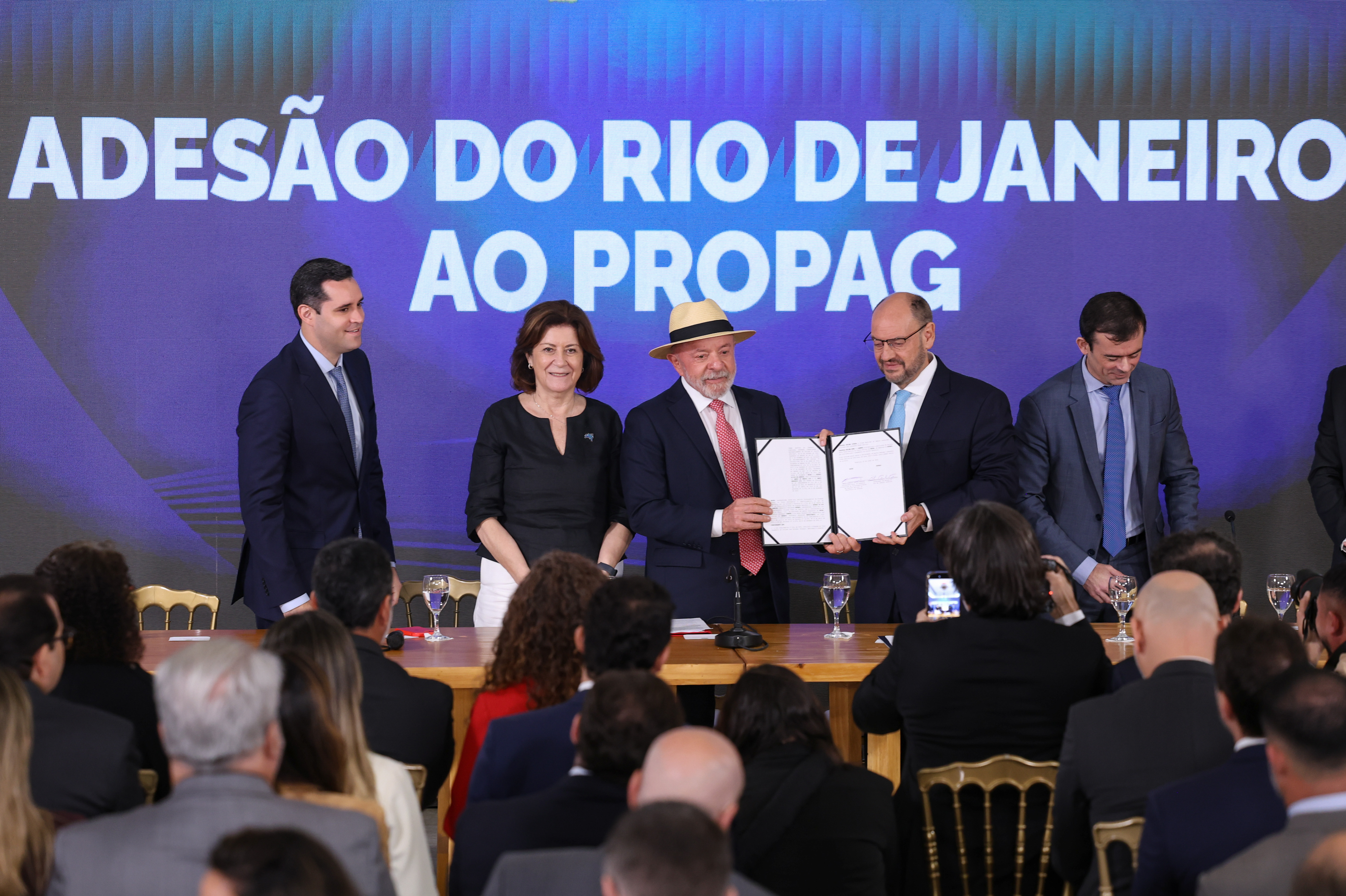 Ricardo Couto tem melhor avaliação de governo no RJ que últimas quatro administrações eleitas