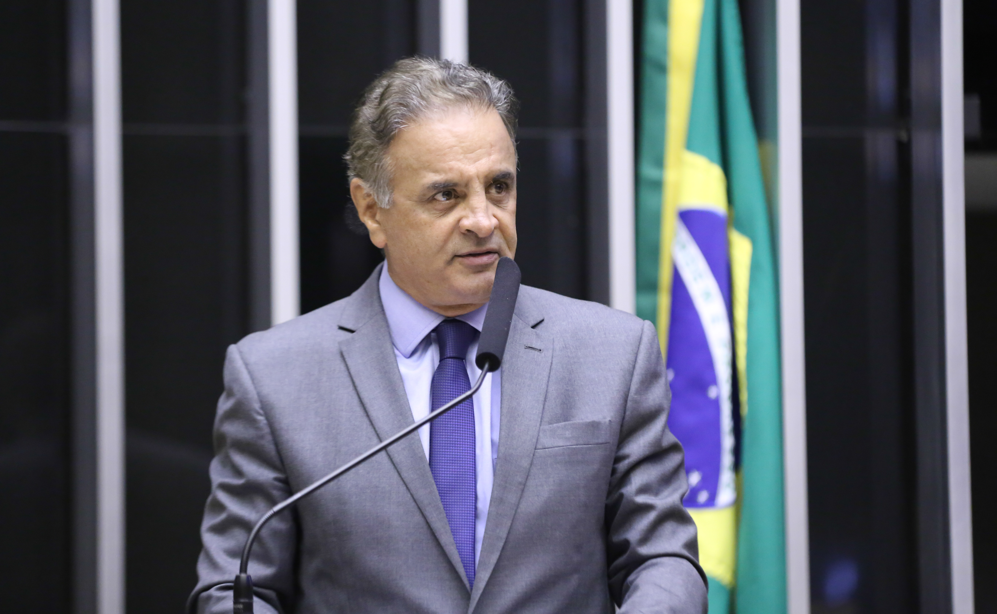 Aécio retoma conversas para disputa ao Senado de Minas Gerais após apelo de PDT e PSDB