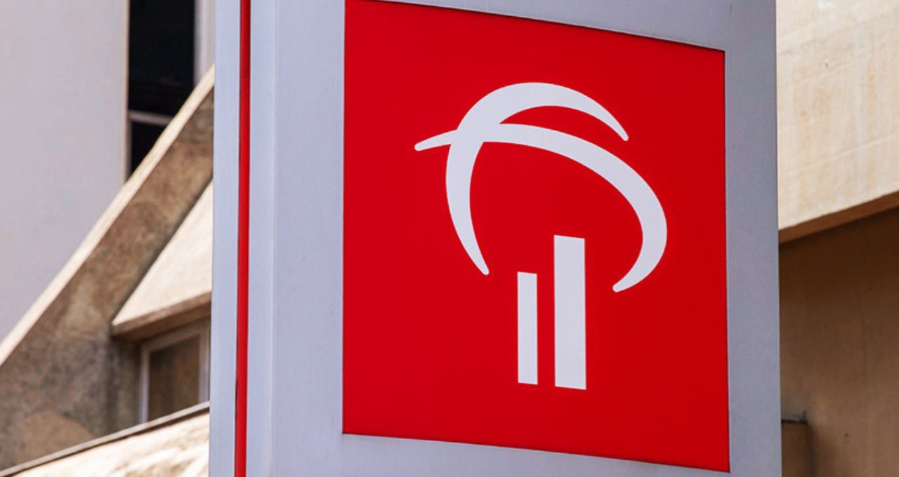 Com piora de cenário, Santander chuta Bradesco (BBDC4) de carteira e coloca outro bancão; veja qual