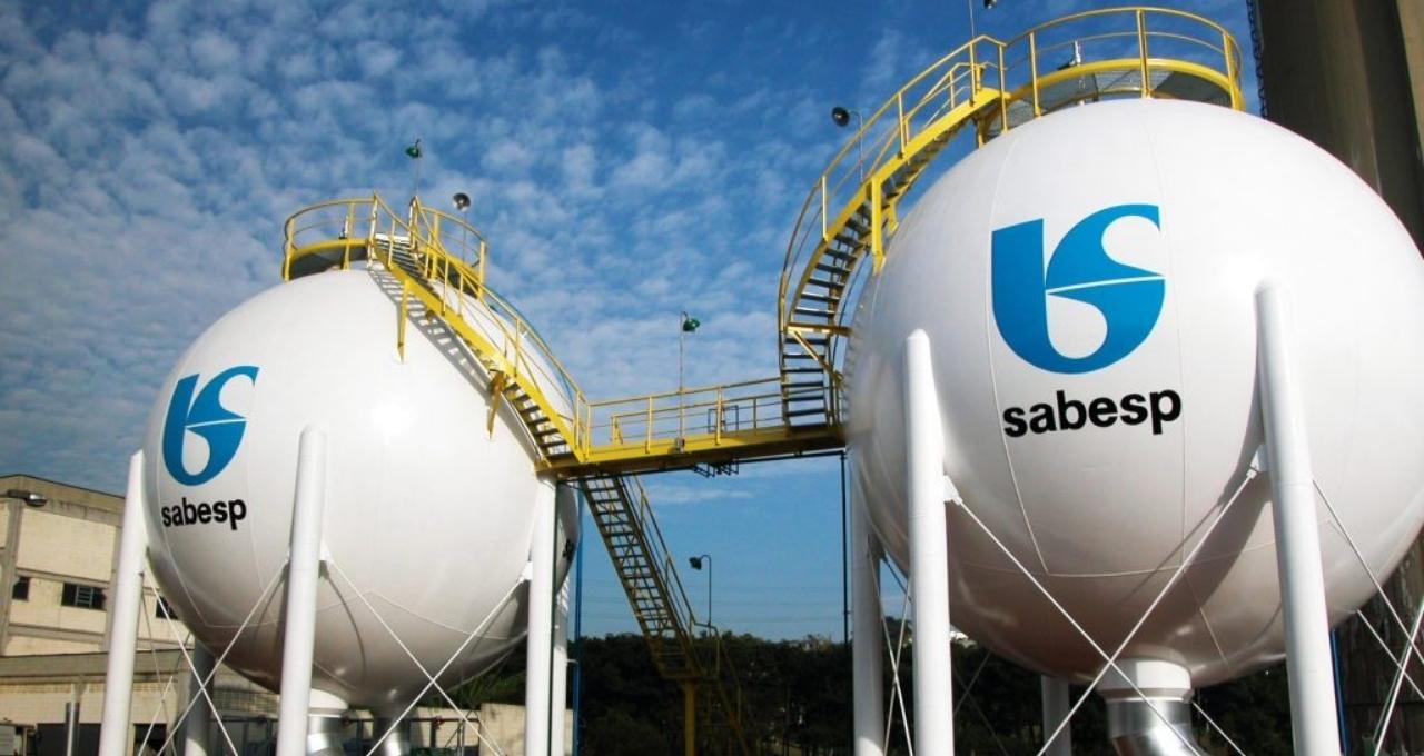 Sabesp (SBSP3): JP Morgan eleva preço-alvo após conversas com CFO; veja o potencial