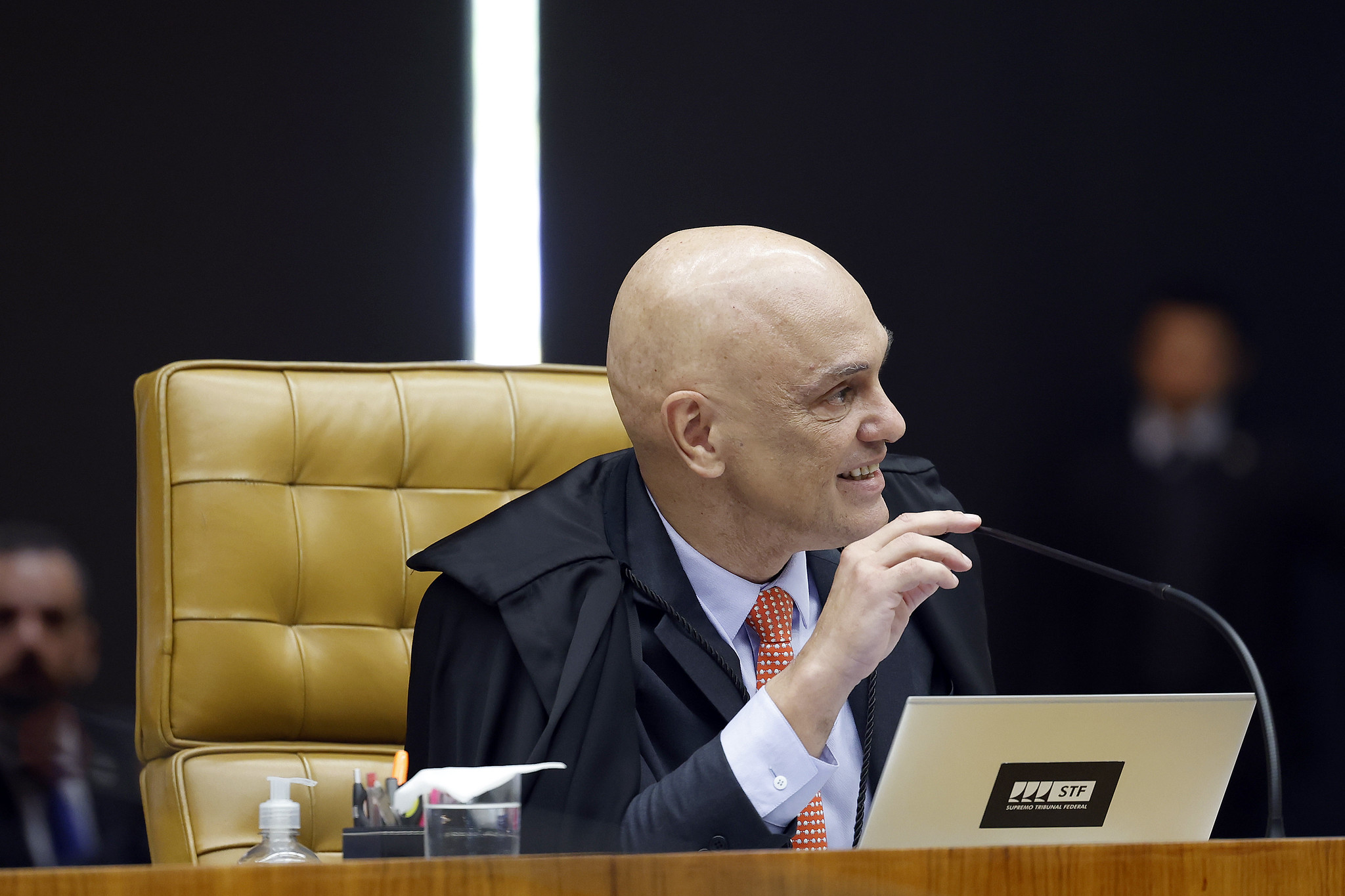 Moraes pede mais uma quebra de sigilo do caso Master antes de sessão prevista para terça-feira