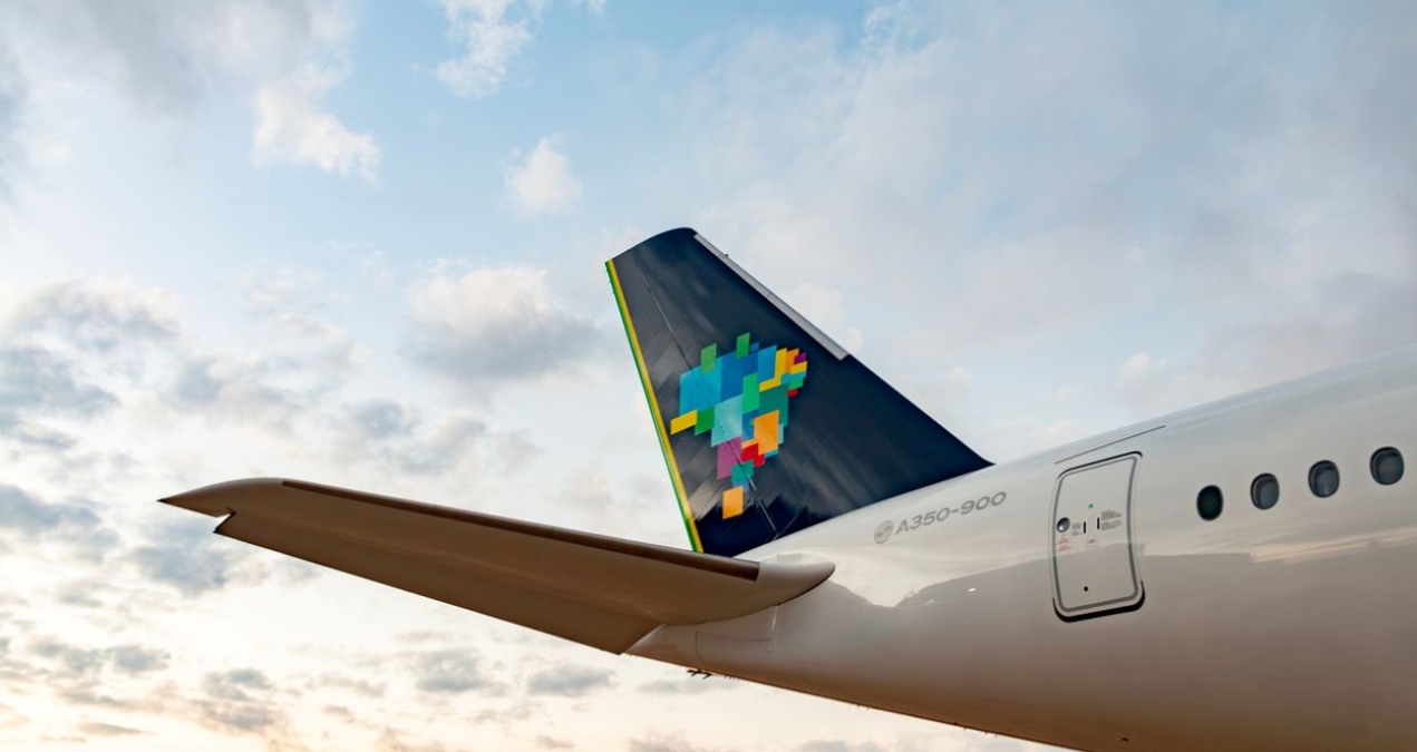 Azul (AZUL3) diz que falha no GPS da Embraer (EMBJ3) cancelou mais de 80 voos e afeta 8 mil passageiros