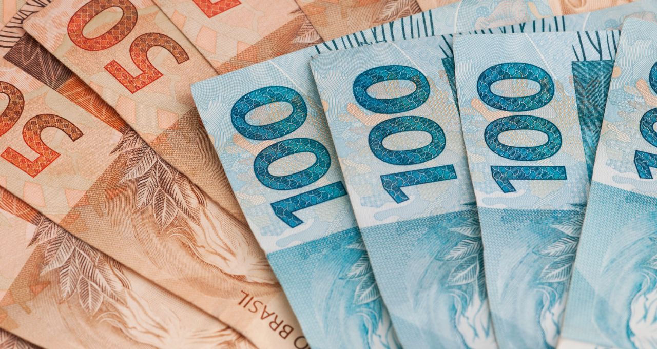 Dívida pública bate R$ 9,293 tri em agosto e reserva de liquidez cai 11,89%