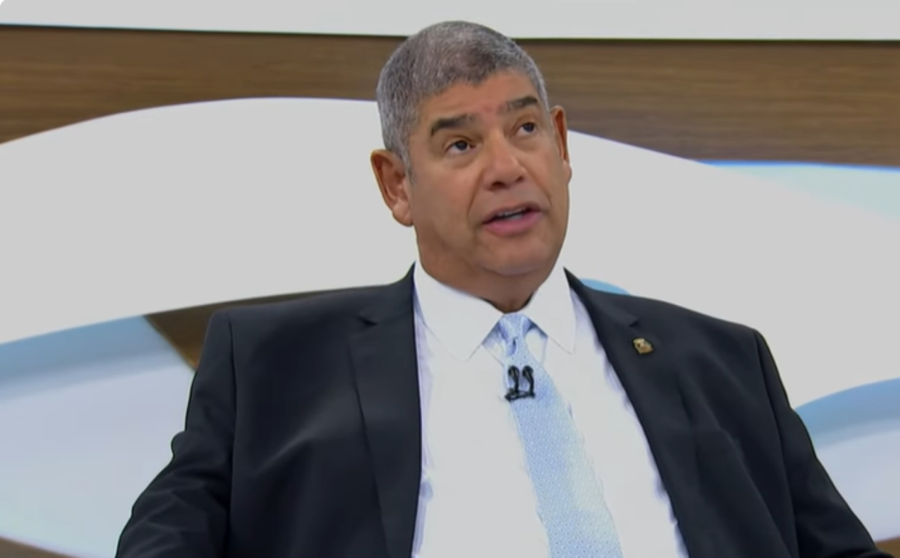 Com o pai na prisão, Milton Leite Filho é eleito deputado federal por São Paulo
