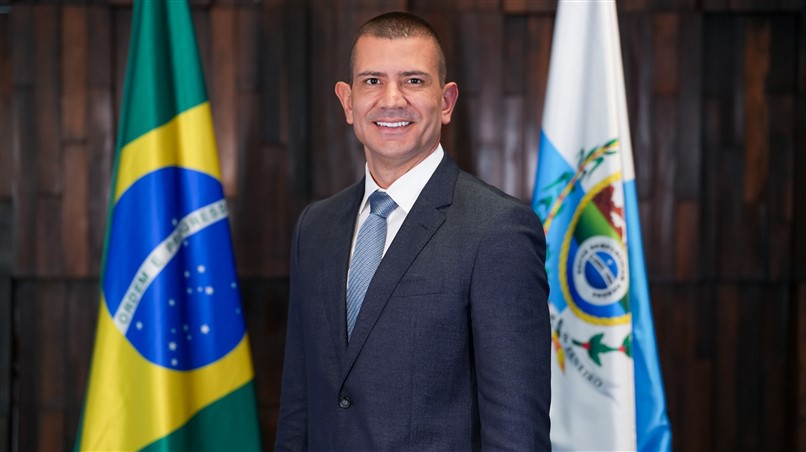 Douglas Ruas diz que buscará para Flávio Bolsonaro votos de quem se absteve no primeiro turno do RJ