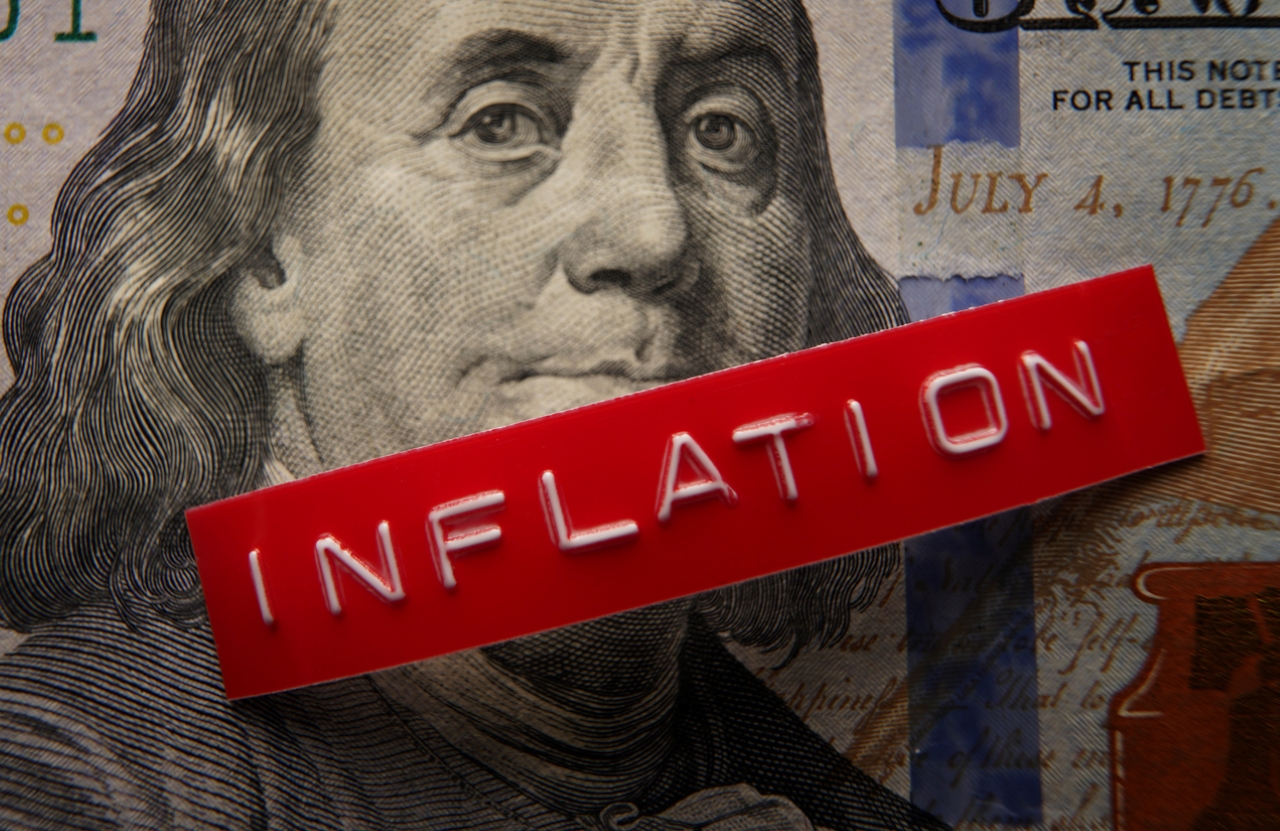 CPI: Inflação dos EUA acelera para 0,6% em setembro e acumula alta anual de 3,7%
