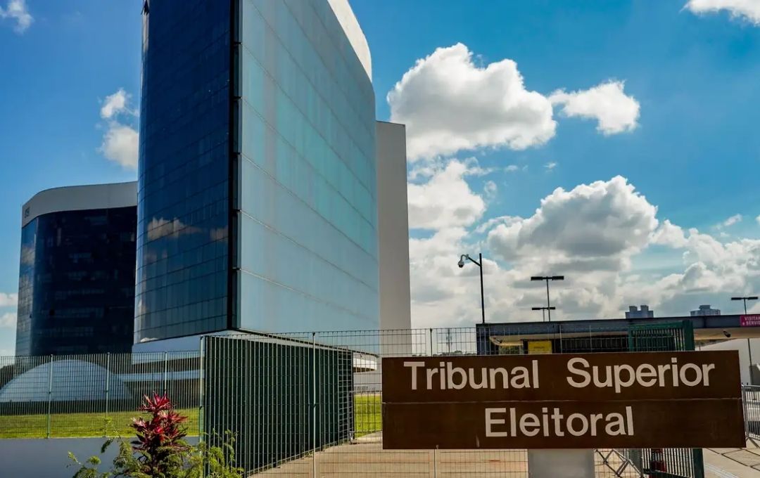 MP Eleitoral pede encerramento do processo sobre sigilo de Lula e de Flávio