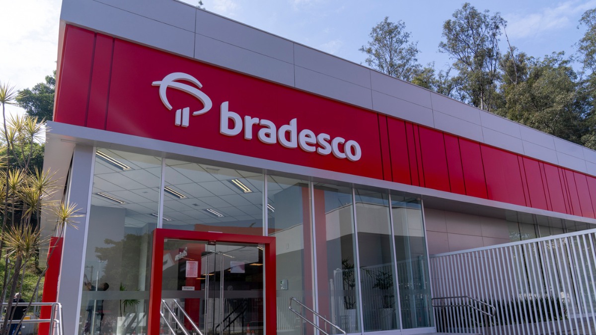 R$ 12 bi fora da mesa (por enquanto): Bradesco nega acordo para compra da Amil, mas não fecha as portas para o negócio