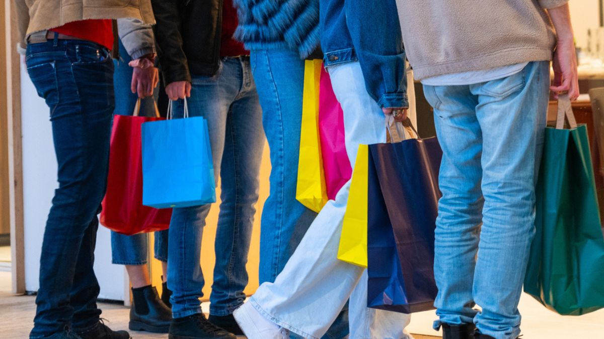 O risco da blusinha: roupas da Shein estão ainda mais baratas, e desafio para Renner (LREN3), CA (CEAB3) e Riachuelo (RIAA3) fica maior