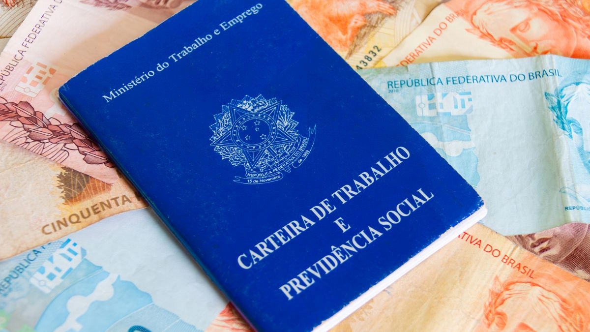 Em semana de decisão da escala 6×1, estudo da CNI diz que Brasil vai levar até 30 anos para recuperar produtividade