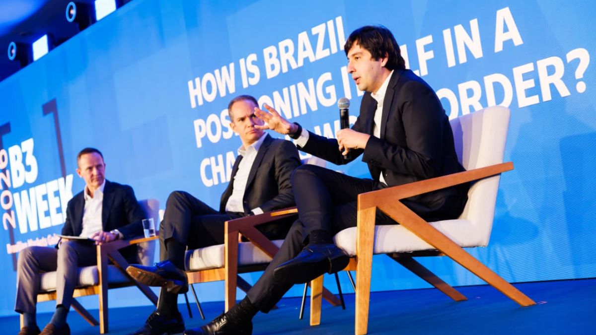 “Recolocar o Brasil nos trilhos não é tão difícil assim”, diz economista-chefe do Bradesco. O que precisa acontecer para a bolsa brasileira finalmente decolar?